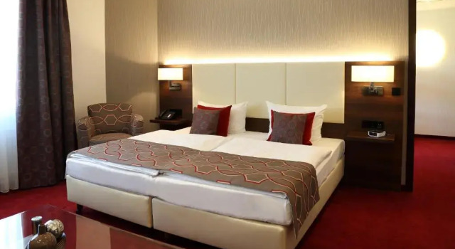 Номер Premium Lobinger Hotel Weisses Ross & Restaurant