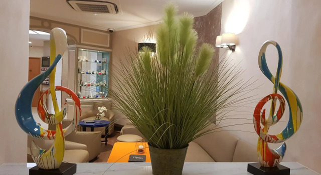 Hotel Champerret Elysees