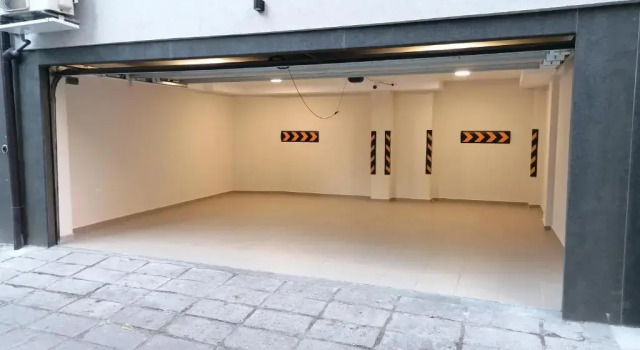 Апартаменты Noris Apart with Garage