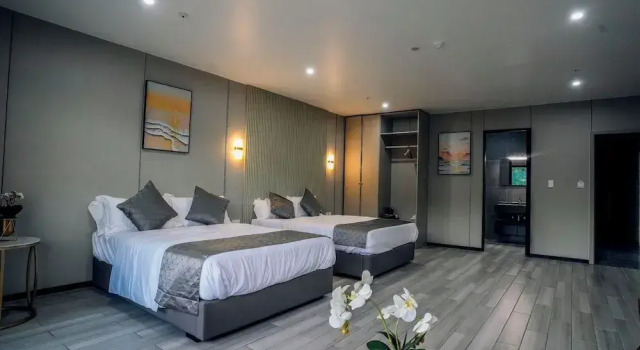 Camera doppia Deluxe con balcone e con vista sulla città Taufusi Hotel