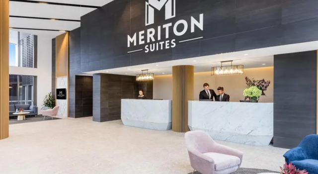 Meriton Suites Carter Street