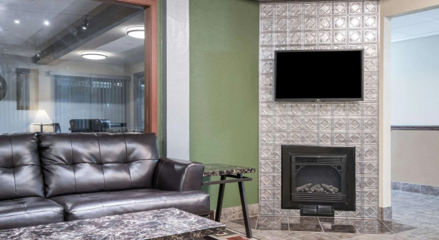 Super 8 by Wyndham Rice Lake, Reserva ahora Hotel Rice Lake 