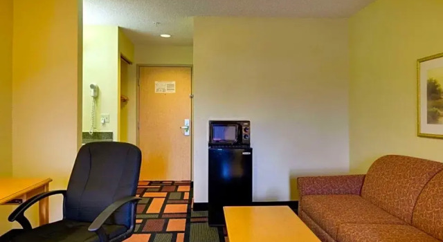 Двухместный люкс Quality Inn & Suites Malvern