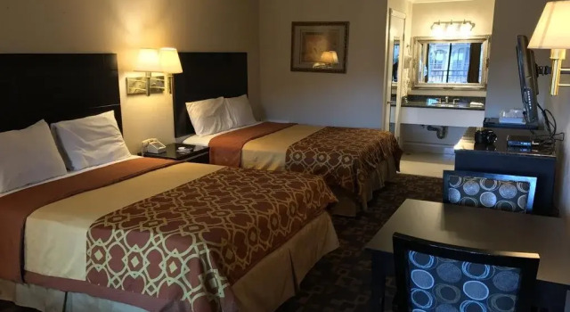 Castaic Inn Near Six Flags Magic Mountain, Book Mini-hotel Castaic Californien