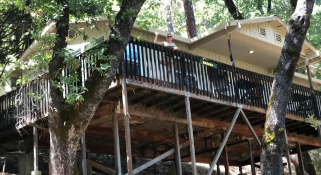 Четырёхместный номер Superior Yosemite Bug Rustic Mountain Resort