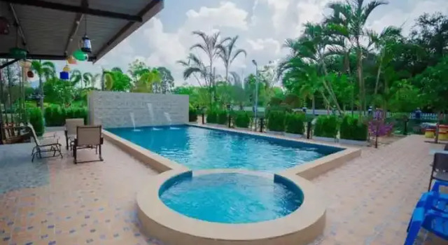 Sukjai Pool Villa, Забронировать Вилла Коттеджи Районг, Коттедж