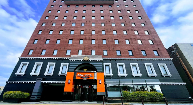 APA Hotel Tonami Ekimae, Buchen Sie Hotel Tonami 