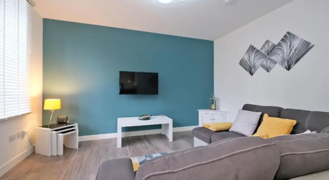 Апартаменты 5* Luxury 1 Bedroom Apartment in City Centre