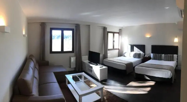 Полулюкс Hotel Resort Cueva del Fraile