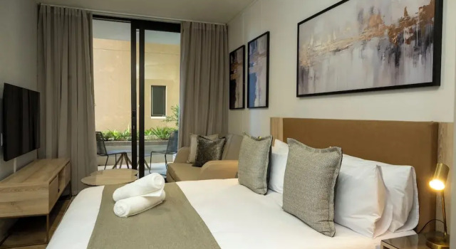 Люкс Executive с видом на город One Rosebank Executive Apartment Hotel