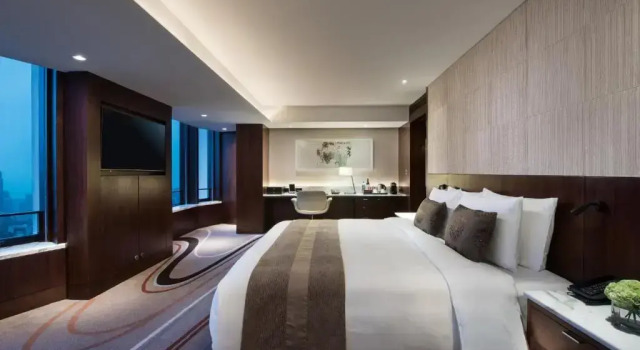 Двухместный номер Deluxe с видом на город White Swan Hotel
