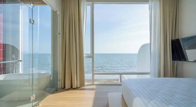 Вилла Aadhitiya Private Pool Villas