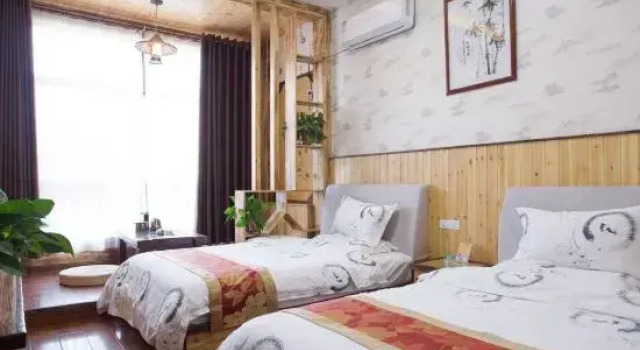 Mount Hua Hongchen Xiake Themed Homestay, Prenota Hotel Weinan Shaanxi