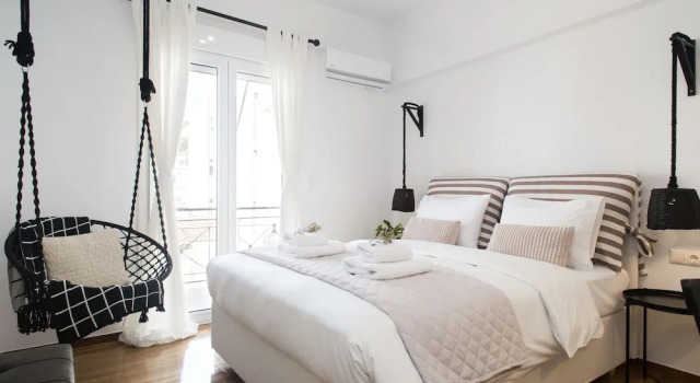 Апартаменты с 2 комнатами с балконом Modern Bohemian Style Sun-Splashed Loft