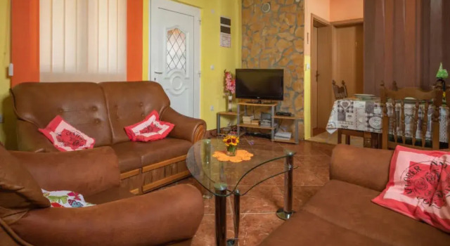 Ana (MLK135), Varaa Hotelli Hotellit Kvarner Islands uima-altaalla, Uima-allas