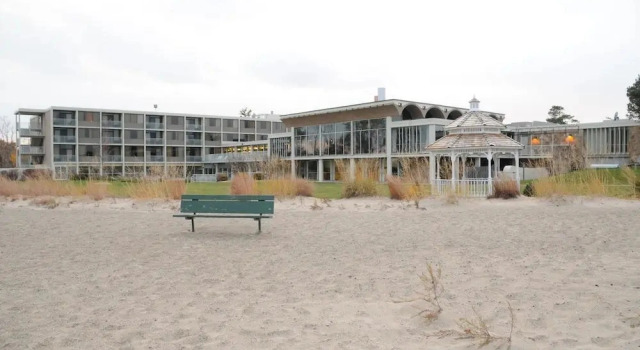 Illinois Beach Hotel, Bw Premier Collection, Varaa Hotelli Zion Illinois