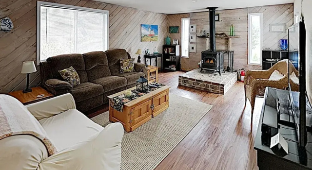 New Listing! Chateau Serenity W/ Decks, Firepit 2 Bedroom Home, Book Feriehus Florence Oregon Coast