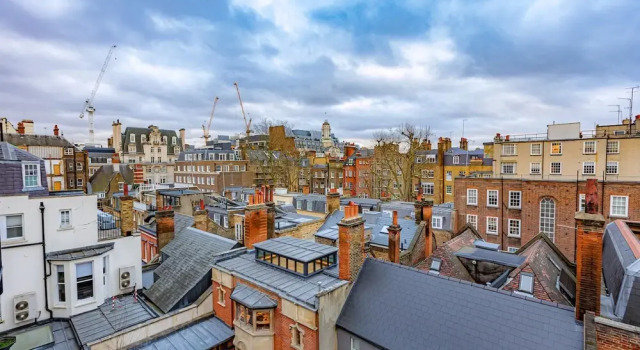 Elegant Three-bed Marylebone Flat Near Oxford Circus!, Забронировать Отель Лондон Большой Лондон, рядом с Театр New Diorama