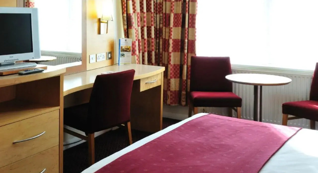 Comfort Hotel Harrow, Забронировать Отель Отели Большого Лондона с завтраком, Завтраки
