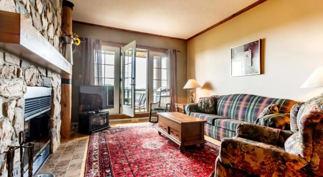 L'Equinoxe by Rendez-Vous Tremblant, Rezervovat Apartmán Vesnice a turistické středisko Mont-Tremblant 