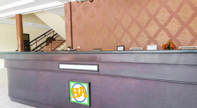OYO 3692 Hotel Akbar, Book Hotel Bontang 