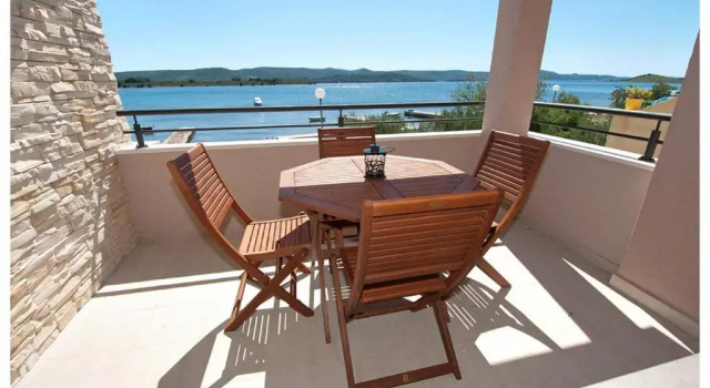 Апартаменты BonaMare Apartments