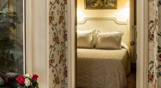 Hotel Caron de Beaumarchais, Забронировать Отель Отели Парижа 3 звезды, 3*