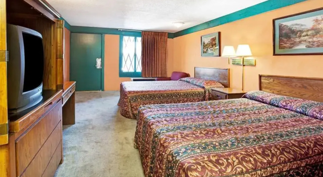 Knights Inn Monroe, Réserver Hôtel Monroe Michigan