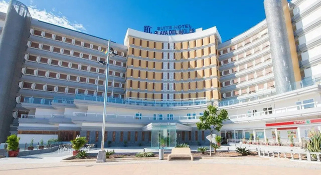 HL Suites Nardos - Only Adults