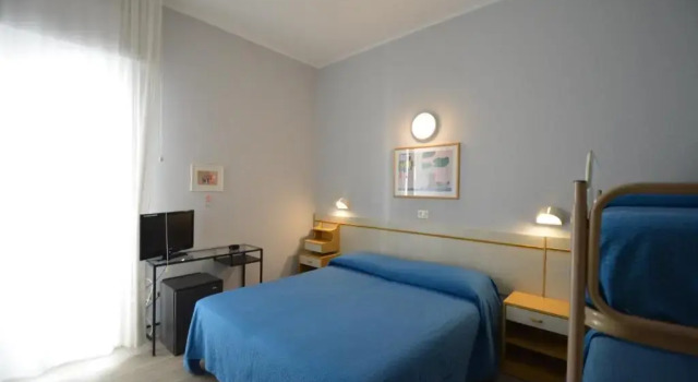 Семейный номер Standard Hotel Mirabella