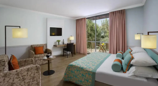 Двухместный номер Deluxe с видом на сад Nof Ginosar Hotel