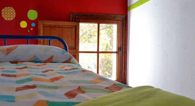 Кровать в общем номере (мужской номер) El Josemari Youth Hostel