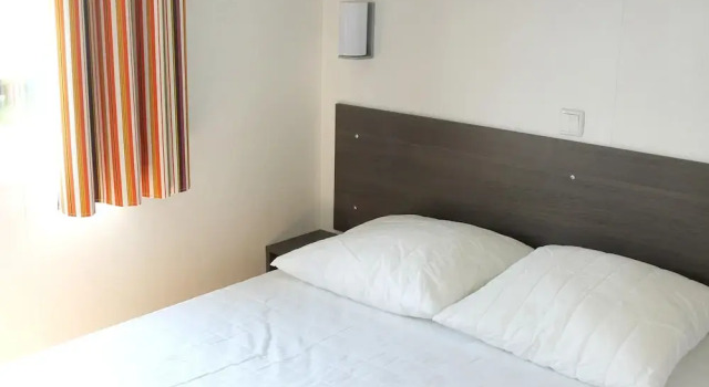 Bungalow With 3 Bedrooms in Les Mathes, With Shared Pool, Furnished Garden and Wifi - 2 km From the Beach