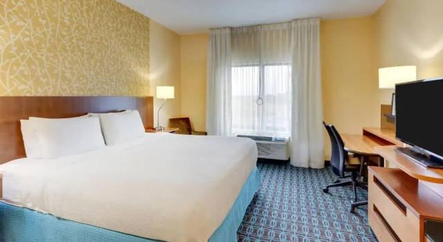 Номер Standard Fairfield Inn & Suites by Marriott Dunn I-95