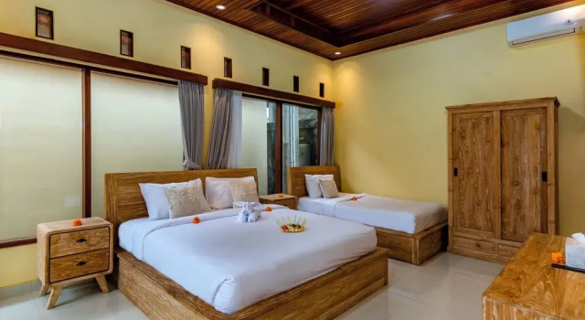Номер Deluxe Natasya Villa Tampaksiring by Dhananjaya Hospitality