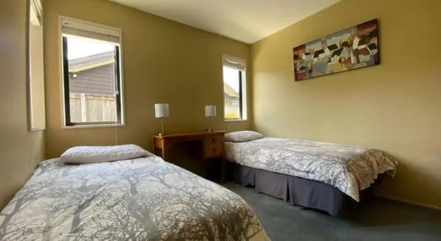 3 Mt Isobel Place
