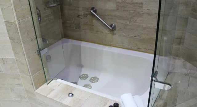 Полулюкс GHL Hotel Portón Medellín