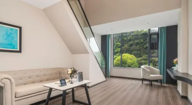 Люкс Deluxe Xian Hotel Guilin Wuyue Plaza Liangjiang Airport Branch