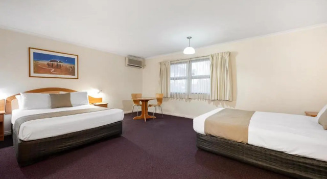 Двухместный номер Deluxe Pegasus Motor Inn and Serviced Apartments