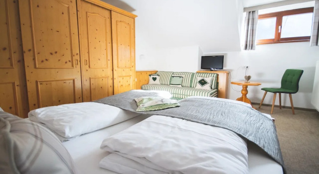 Четырёхместный семейный номер Standard Genuss-Boutique B&B Wienerhof