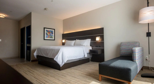 Двухместный номер Standard Holiday Inn Express Hotel & Suites Beaumont Northwest by IHG