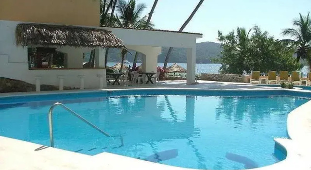 Sotavento Beach Resort Hotel, Забронировать Курортный отель Отели Ixtapa-Zihuatanejo с бассейном, Бассейн