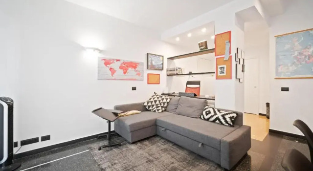 Апартаменты Sampierdarena Apartment con Patio Privato