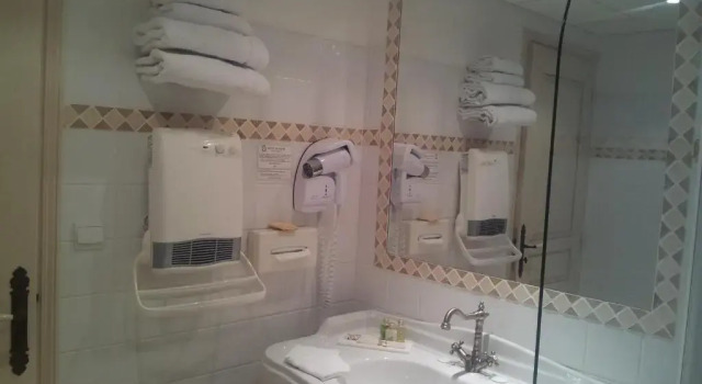 Номер Standard Hotel du Poète
