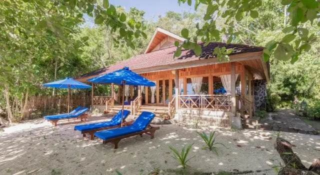 Вилла с 2 комнатами Siladen Resort & Spa