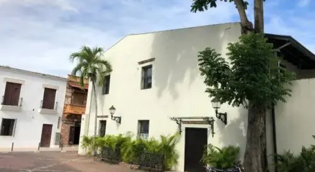 Casa Pantheon Luxury Colonial House, Book Hotel Santo Domingo Santo Domingo