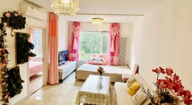 Семейный люкс c 1 комнатой Shuangjing Classic Warm House