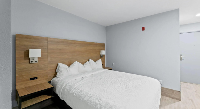 Days Inn by Wyndham San Antonio Downtown
