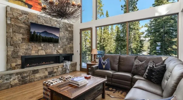 8 Alpine Bend 3 Bedroom Home by Moonlight Basin Lodging, Buchen Sie Ferienhaus Big Sky Montana