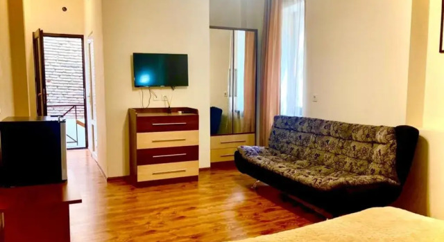 Hotel Old Cellar, Забронировать Отель Отели Тбилиси 3 звезды, рядом с Парк Пушкина, 3*